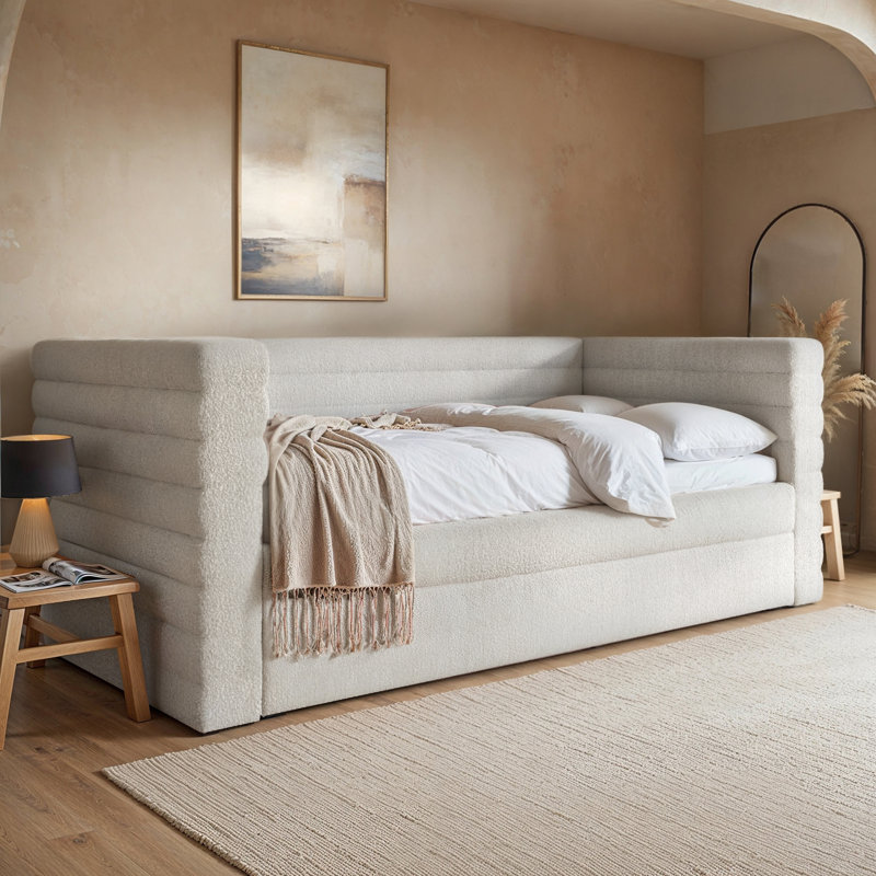 Yuma Guest Bed Boucle , Cream