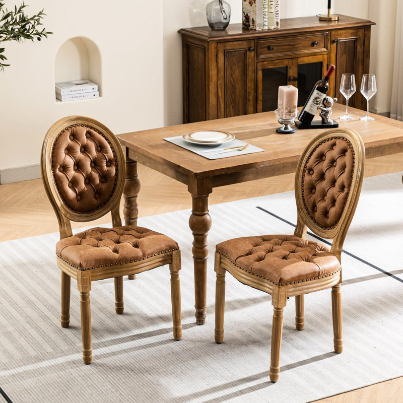 Chaises de salle à manger avec peinture antique, 2 en orange, cuir artificiel PU avec décoration à boucle tirée à la main, pieds en bois massif, sièges confortables, élégantes chaises orange, pièces, revêtement, structure
