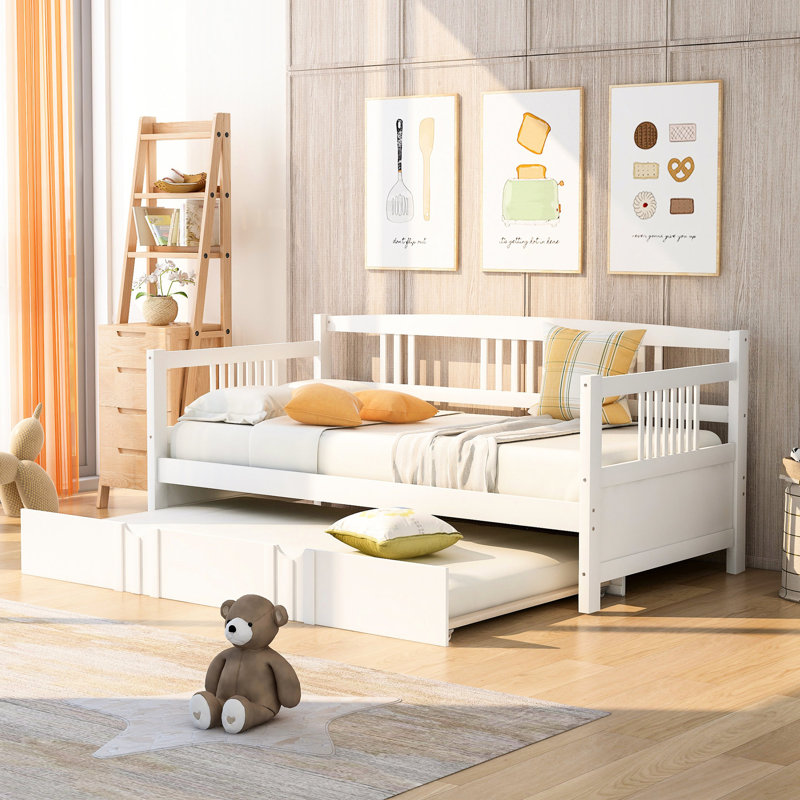 Lit de jour simple avec lit gigogne, construction en bois robuste pour une option de couchage supplémentaire dans les espaces fonctionnels blancs et en pin