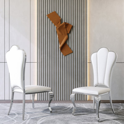 Chaise d'appoint rembourrée Dillin