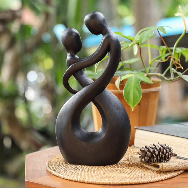 Sculpture Bridie