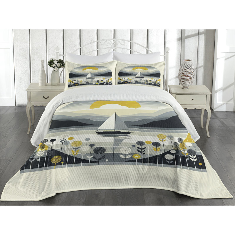 Polyester Coverlet, Queen Coverlet + 2 Standard Shams