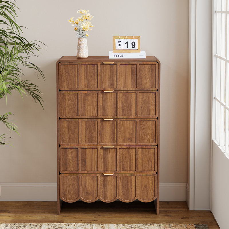 Morden Style 5 Drawer Dresser , Brown