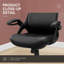 Chaise de bureau pivotante ergonomique à hauteur réglable, avec accoudoirs rembourrés et dossier haut, idéale pour les espaces de travail modernes.
