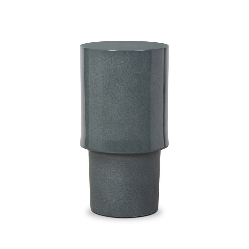 PINKO End Table, Smooth Slate Concrete