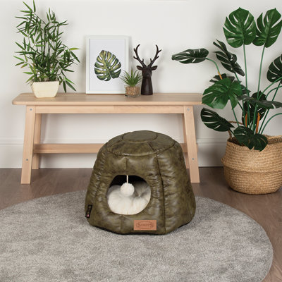 Knightsbridge 100% Polyester Pet Bed