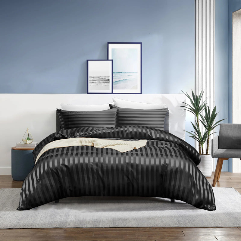Kanheya Microfiber 250 TC Reversible Stripe Duvet Cover Set with Pillowcases, Black, Kingsize - 2 Standard Pillowcases