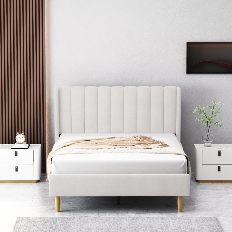 Base de lit tapissier avec tête de lit à oreilles Deeb, Double, Velours crème