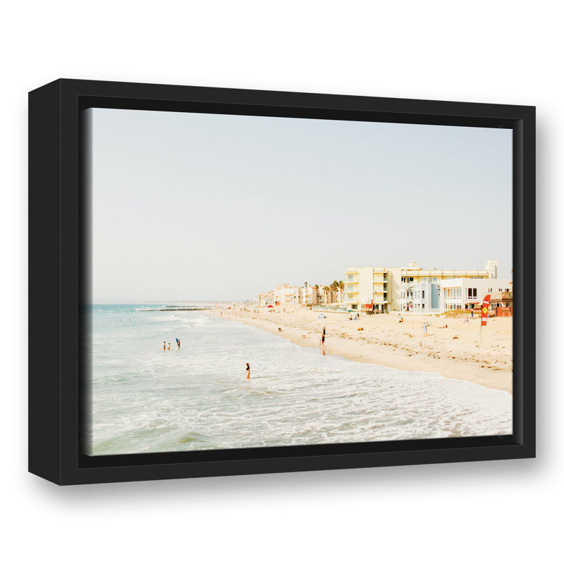 «Beach People» sur toile, H 12,75 po x l 15,75 po x P 1,75 po, Cadre flottant noir