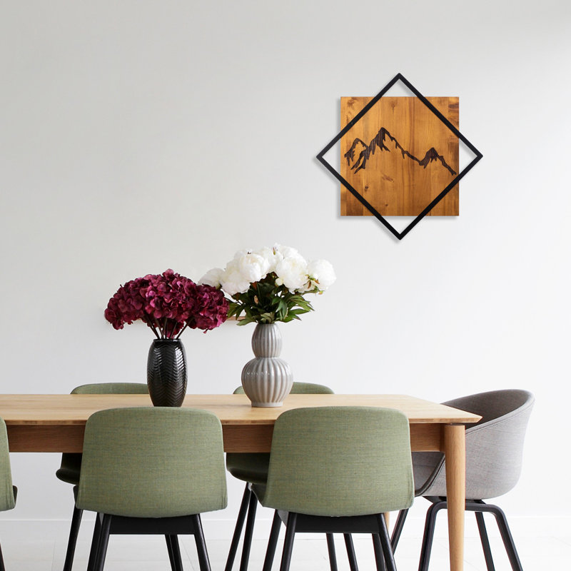 Wall Décor, Typography 32
