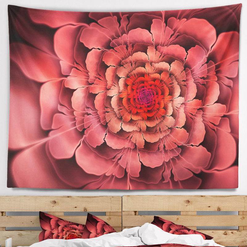 Tapisserie florale avec pétales roses et fractales, H 32 po x l 39 po