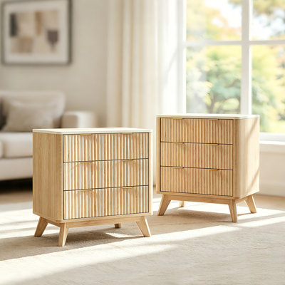 Ensemble de 2 tables de chevet hautes cannelées, dessus en faux marbre et 3 tiroirs