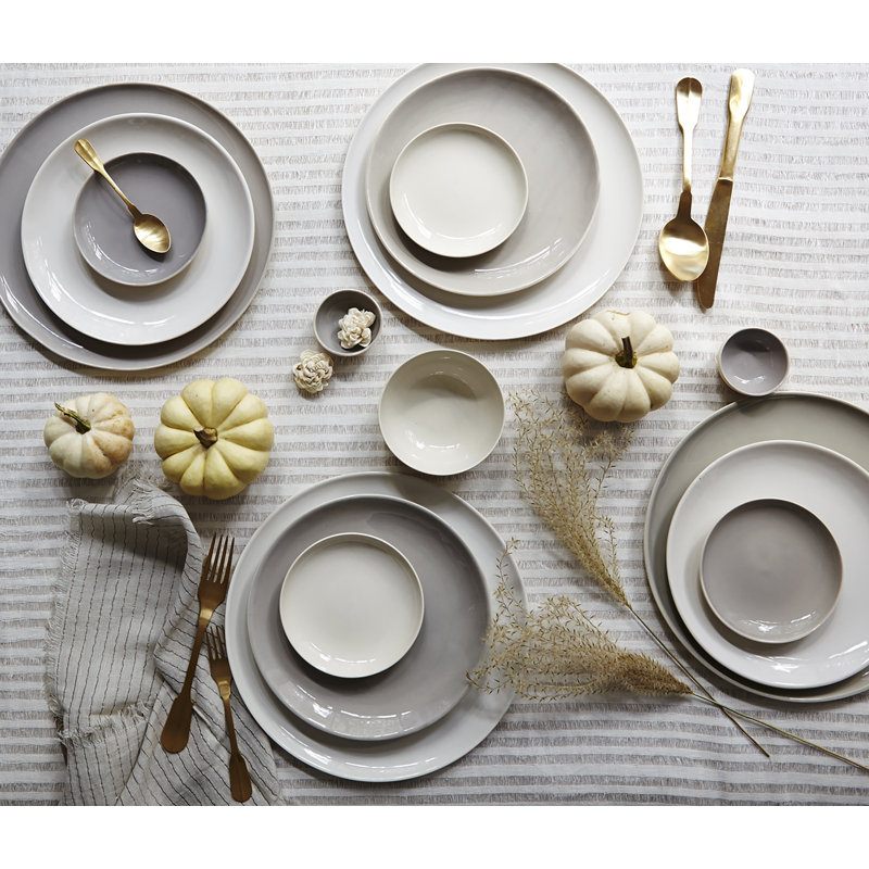 White Handcrafted Porcelain Dinner Plate Set