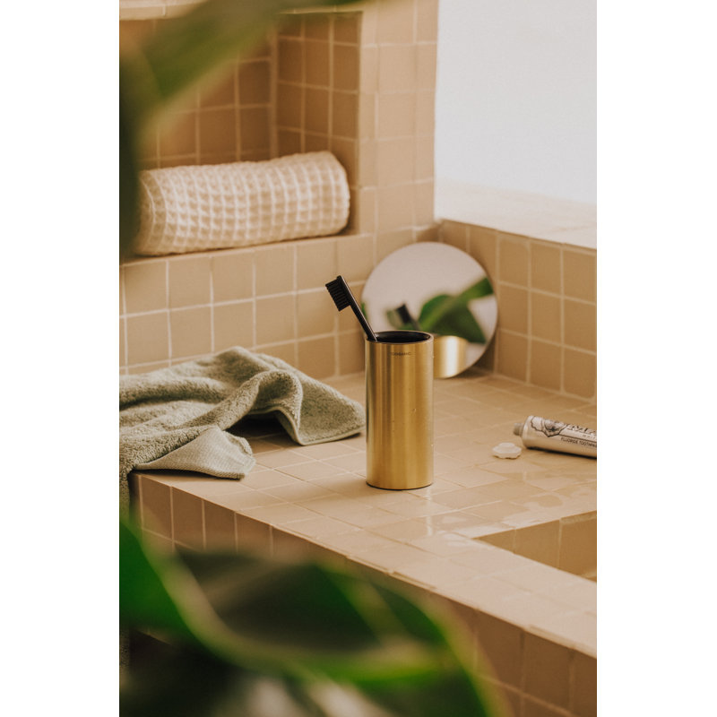 Selas Bathroom Accessory Set, Gold