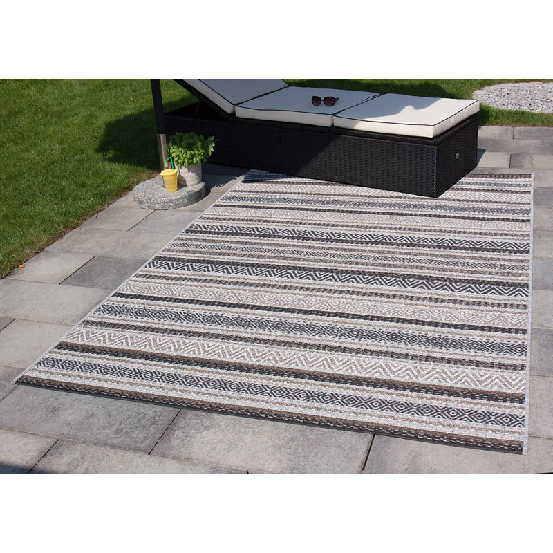 Obadiah Striped Flatweave Indoor / Outdoor Area Rug, Rectangle 200 x 290cm