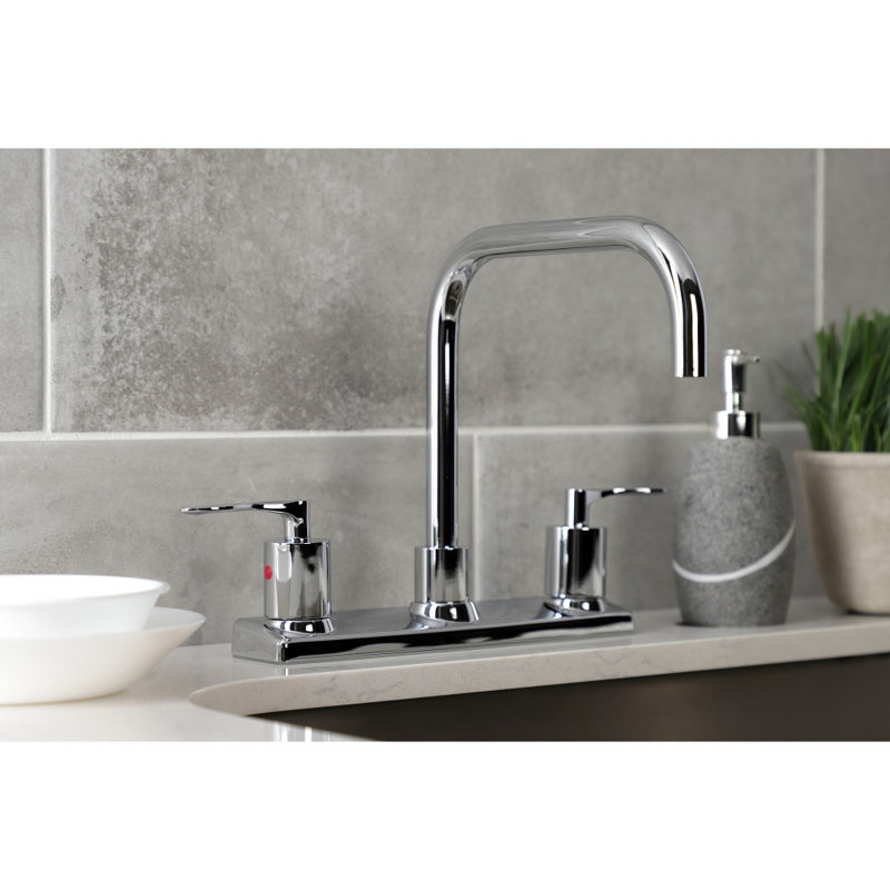 Robinet de cuisine central Kingston, Chrome poli
