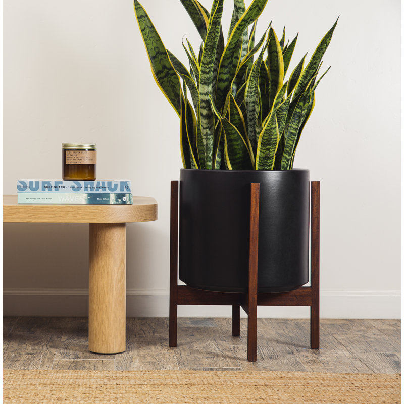 Keyes Pot Planter, Black/Dark, 18.5" H x 15.5" W x 15.5"