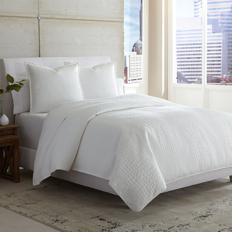 Ashworth 3-Piece Coverlet/Duvet Set - White, Queen