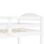 Lit superposé blanc en forme de L avec lit gigogne, solide et fiable, s'adapte à tout lit gigogne. Structure en bois massif. Polyvalent pour un usage familial. 6 ans et plus. Pas de sommier tapissier. Capacité de 300 lb