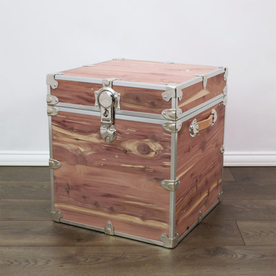 Rhino Knotty Cedar End Table