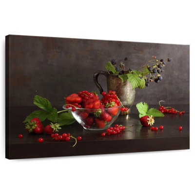 Yarlin Midsummer Berries