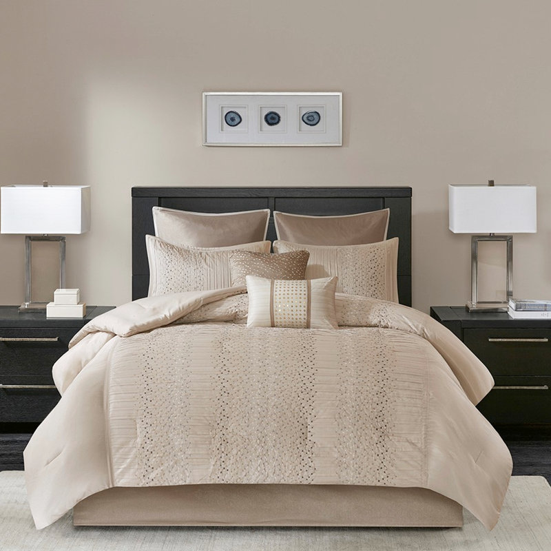 Ensemble d'édredon pour très grand lit 8 pièces - Fausse soie brodée, literie beige moderne