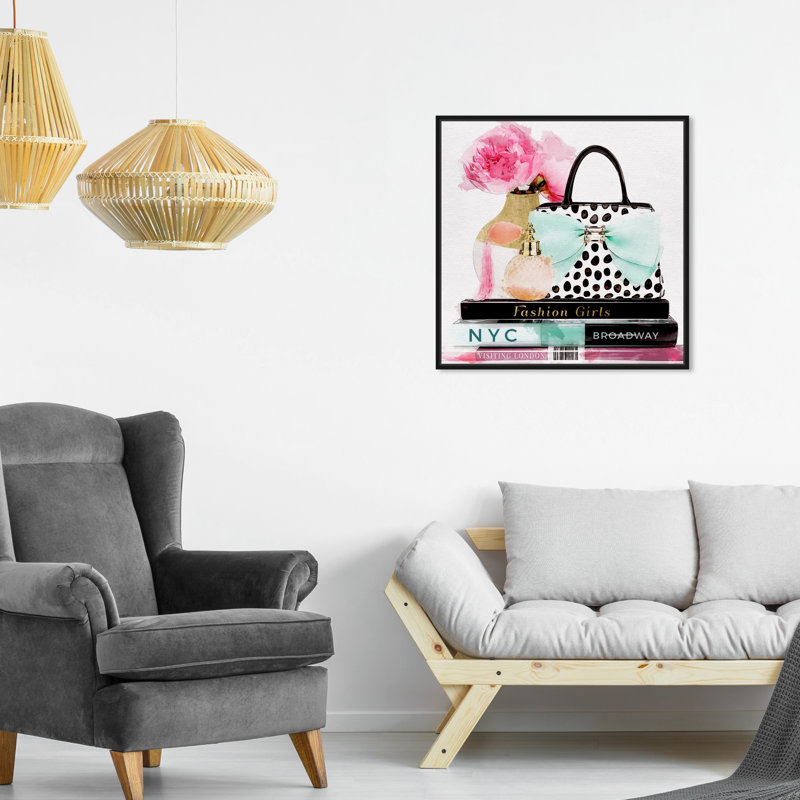 «My Girly Essentials Square Essentials», impression, Cadre noir, H 20 po x l 20 po