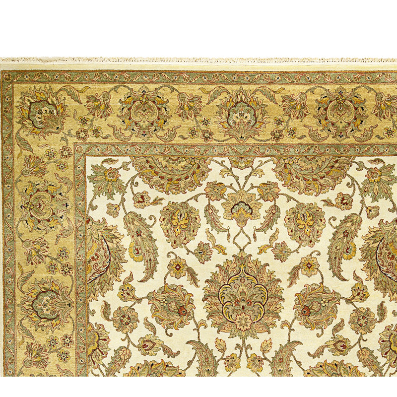 High-Quality Hand-Knotted Ivory And Gold Area Rug