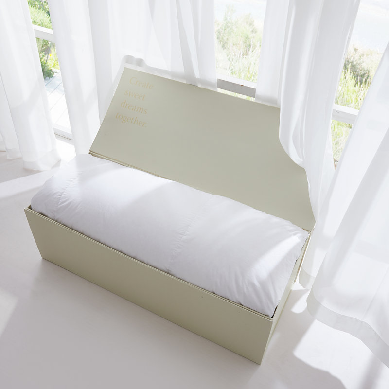 Luxury Bridal Comforter - 800 FP White Goose Down - German Milled Fabric, King
