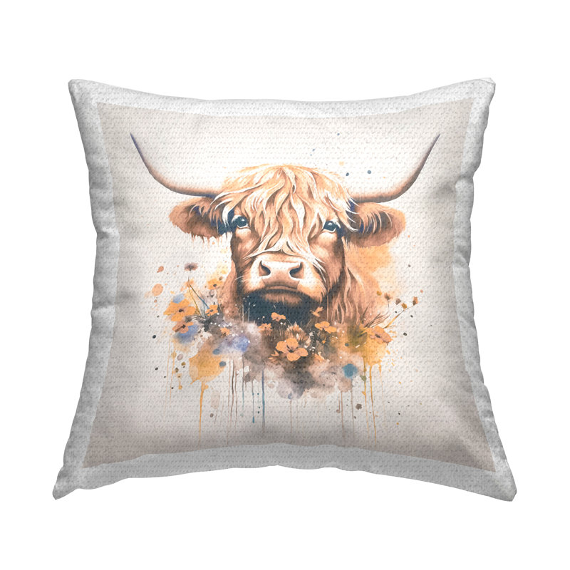 Coussin d'extérieur imprimé Fancy Florals Highland Cow par Andrea Haase