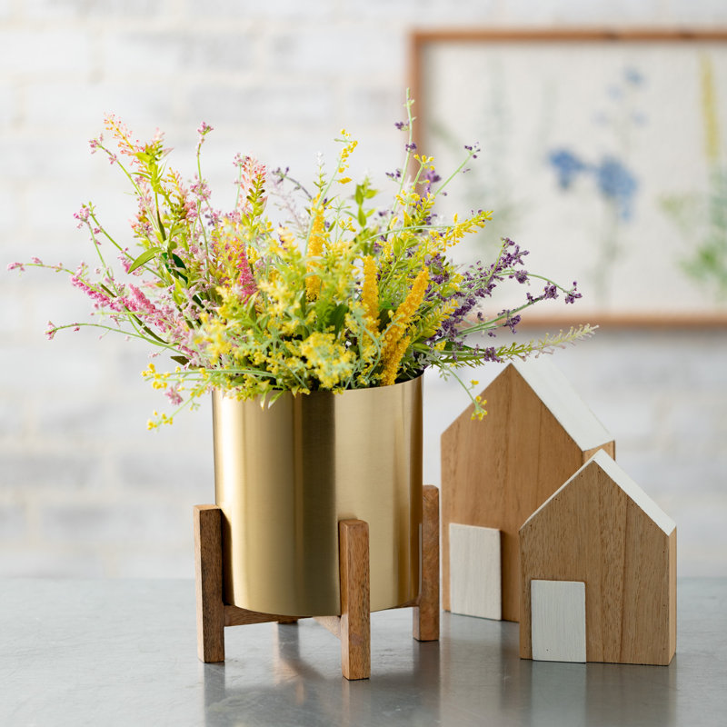 Mcnulty Foliage Arrangement