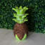 Figurine ananas en bois sculptée à la main