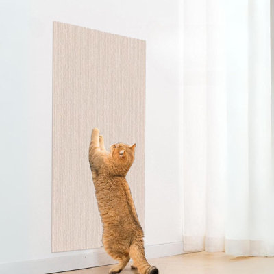 Gatlynn Scratching Post