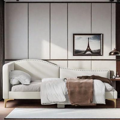 Upholstered Daybed With Headboard And Armrest by House of Hampton