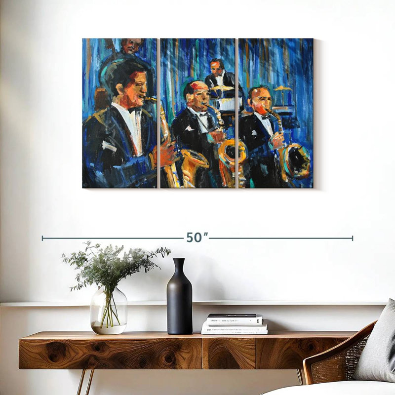 Abarca Horn Section, 24" H x 38" W