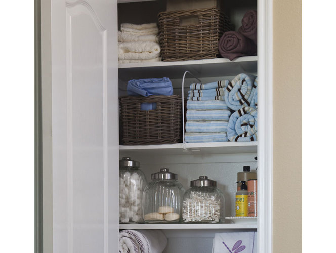 8 Ideas for Organizing Your Linen Closet