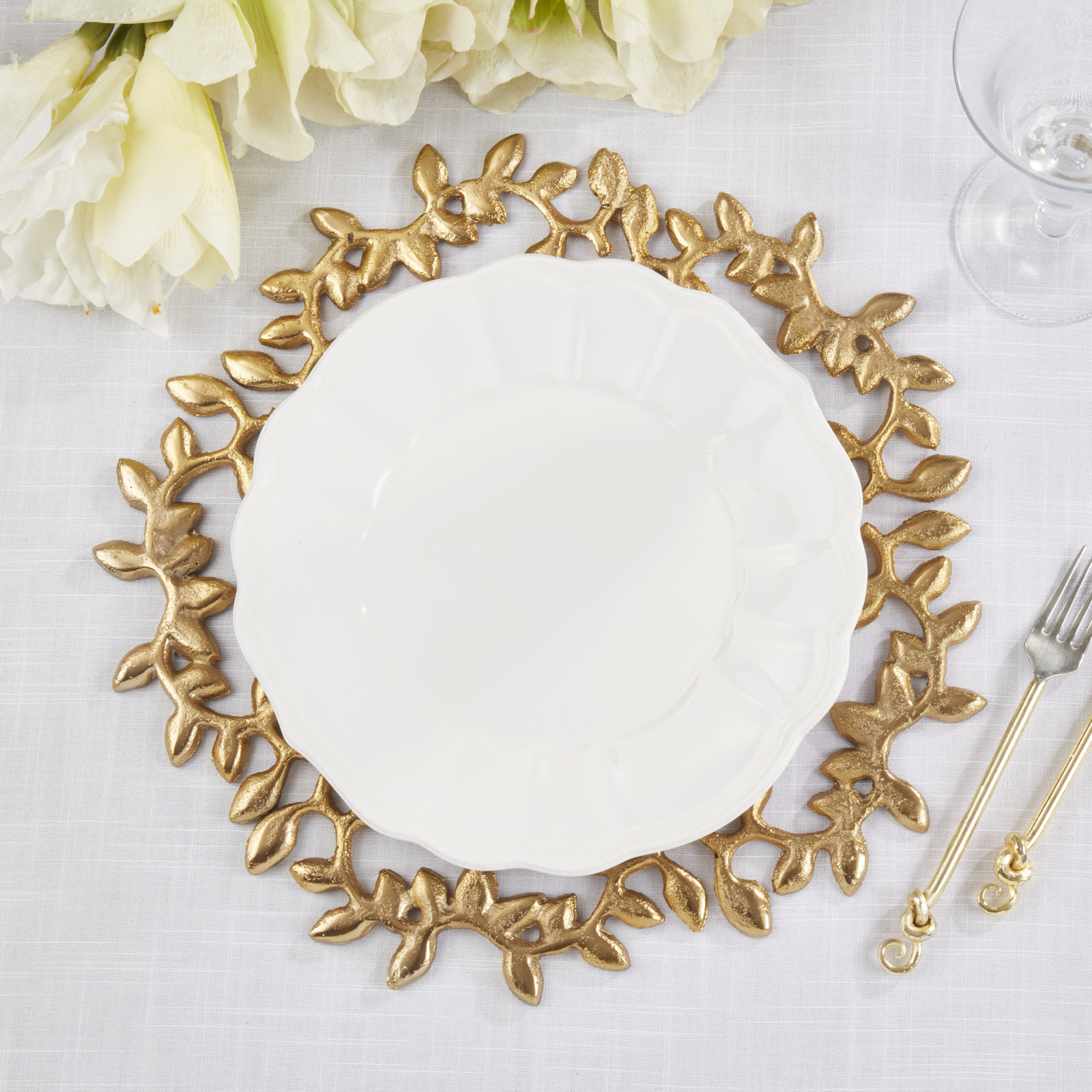 Leaf Border Charger (Set of 4)