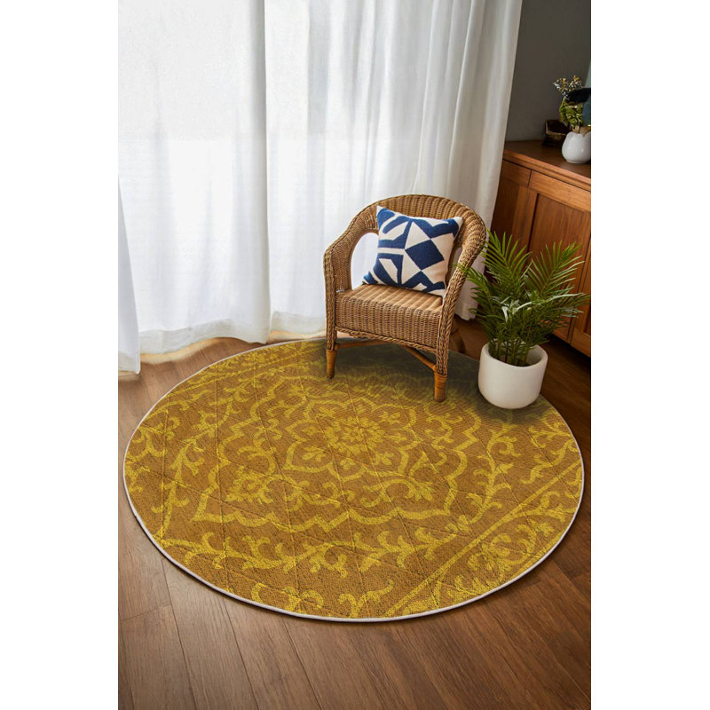 Tapis jaune en coton et polyester à imprimé numérique Nora Collection, Rond 2 pi 8 po