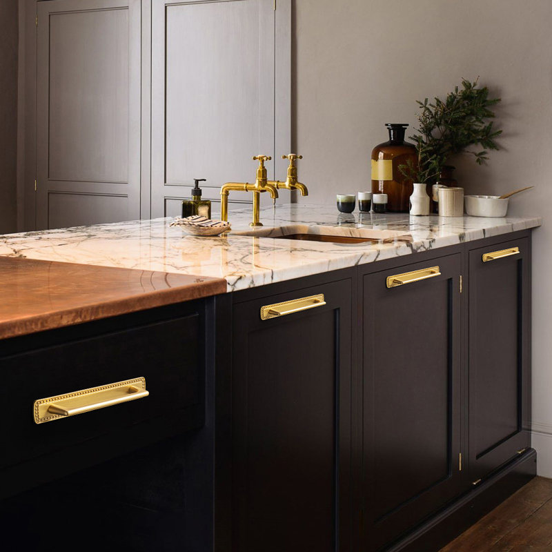 Poignées ornées d'armoire à bord clouté pour armoires de cuisine, commodes et meubles rétro, 5", Or brossé