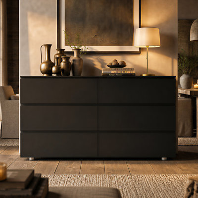 6-Drawer Dresser With Strong Storage