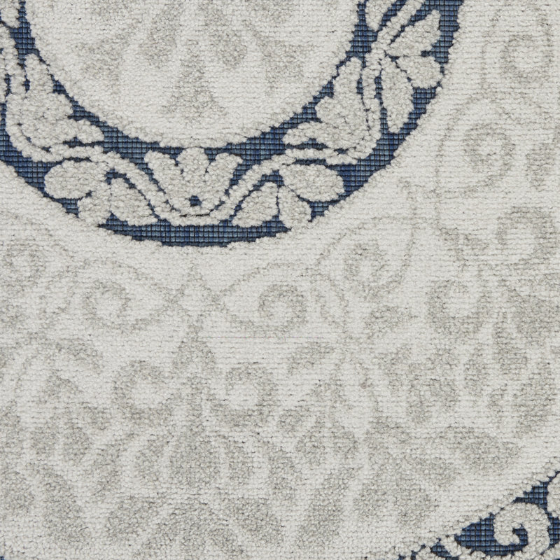 Gunnin Indoor / Outdoor Rug, Rectangle 2'2" x 3'9"