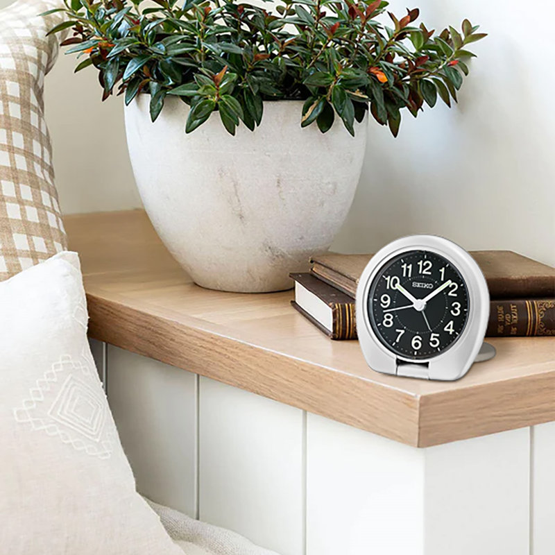 QHT018ALH Travel Clock, Metallic Silver, Metallic Silver