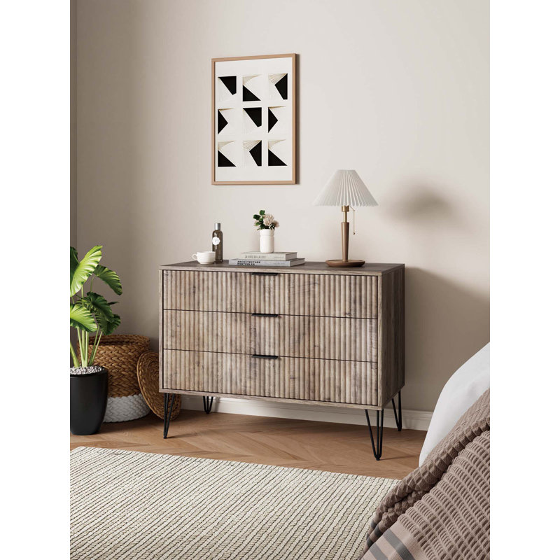 Commode en gris rustique, Gris