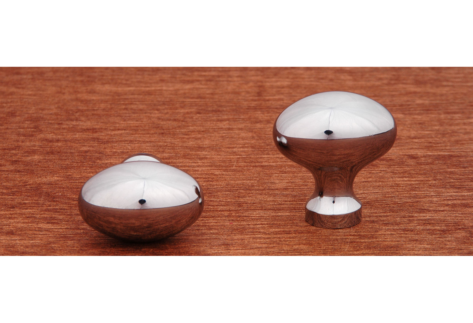 Plain Oval Football Knob CK Series, Polished Chrome