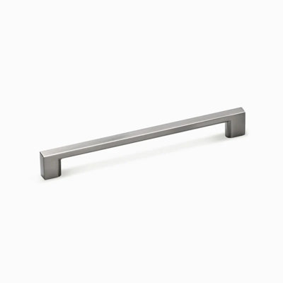 Newton 6 3/10 Centre To Centre Bar Pull