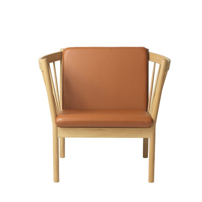 J146 Barrel Chair
