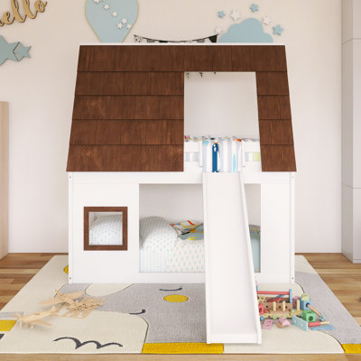 Lit superposé simple au-dessus de simple avec cadre en bois avec toit, échelle et glissade