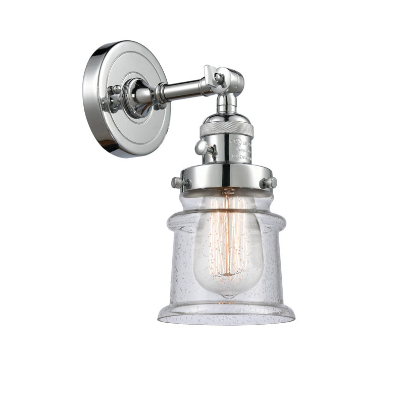 Applique murale à bras 1 lumière Madelyn, Ampoule incandescente rétro de 60 watts, Grainé, Chrome poli