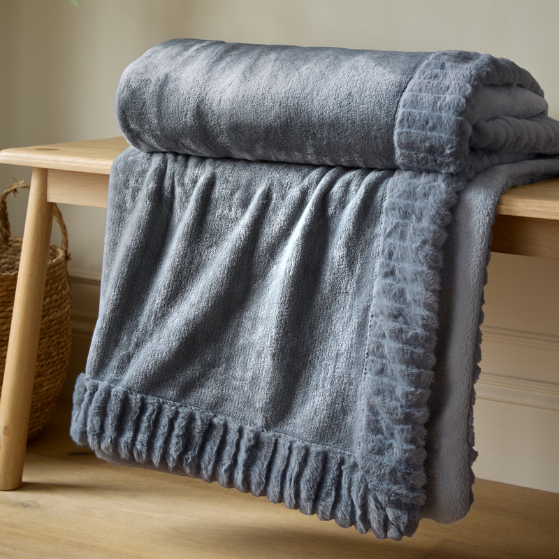Velvet And Faux Fur 150x200cm Blanket Throw, Charcoal