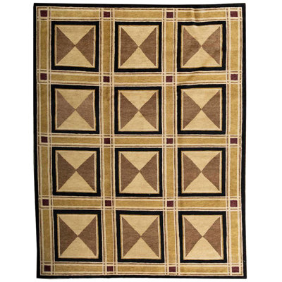 Hand-Knotted High-Quality Beige Area Rug